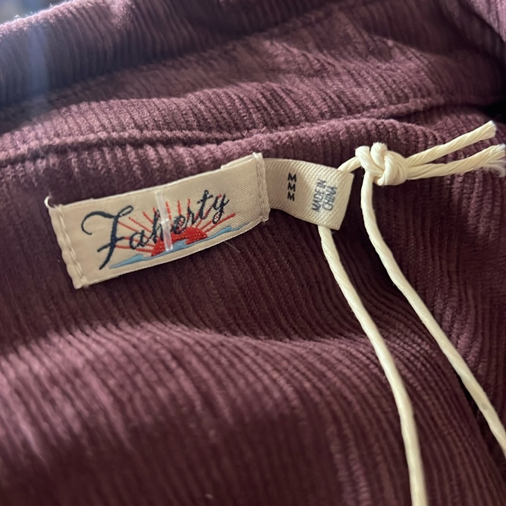 NWT Farherty stretch cord western snap up long sleeve shirt in grape - Picture 3 of 5